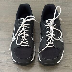 Nike flex show TR size 10.5